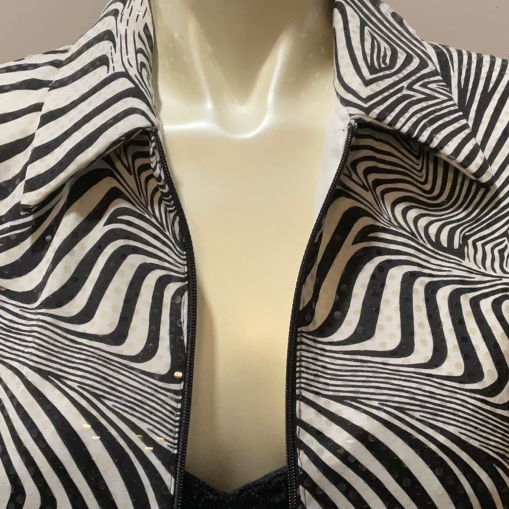 Joseph Ribkoff sequinned jacket - Picture 2 of 5